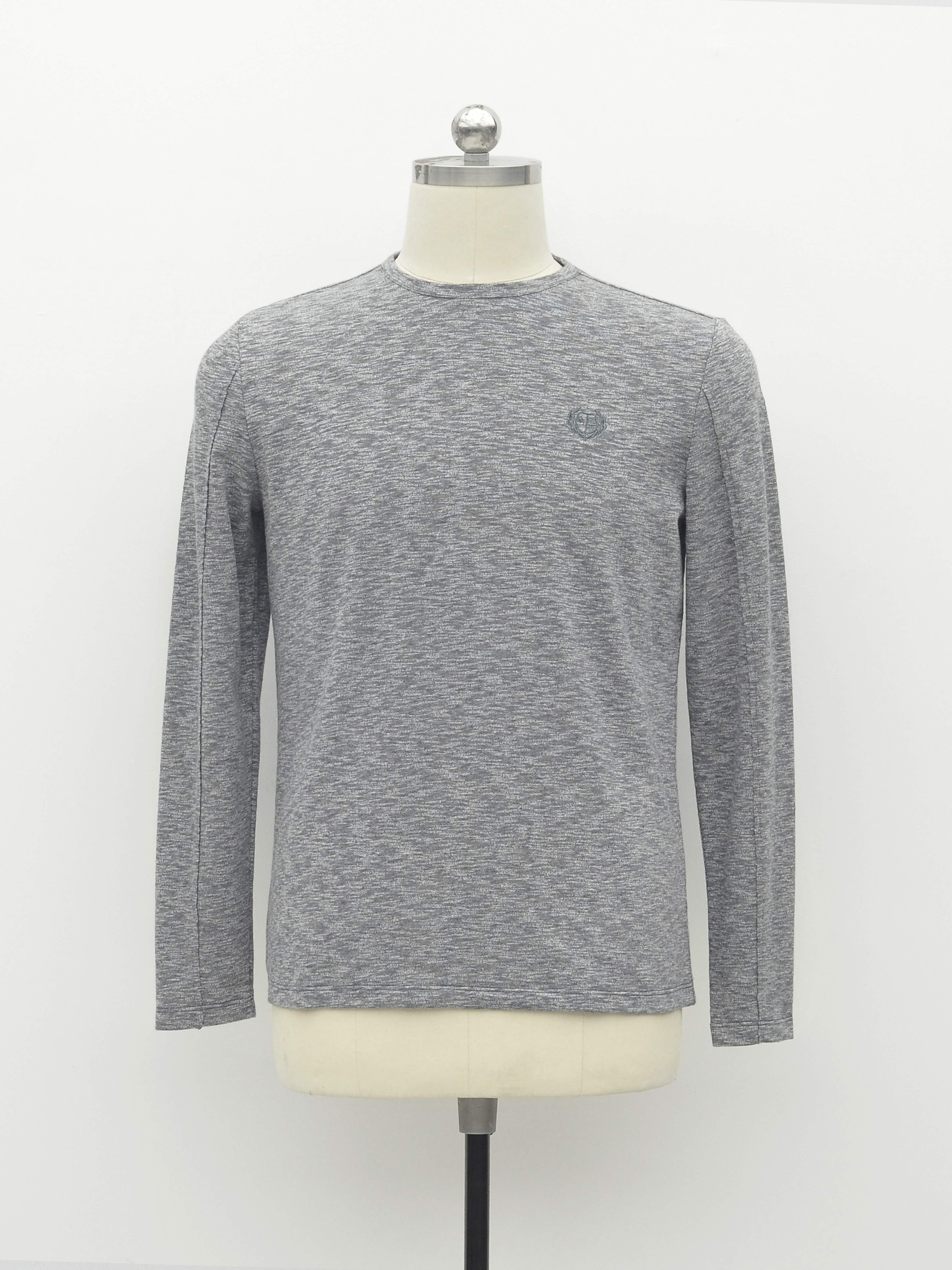 Men's long sleeved shirt