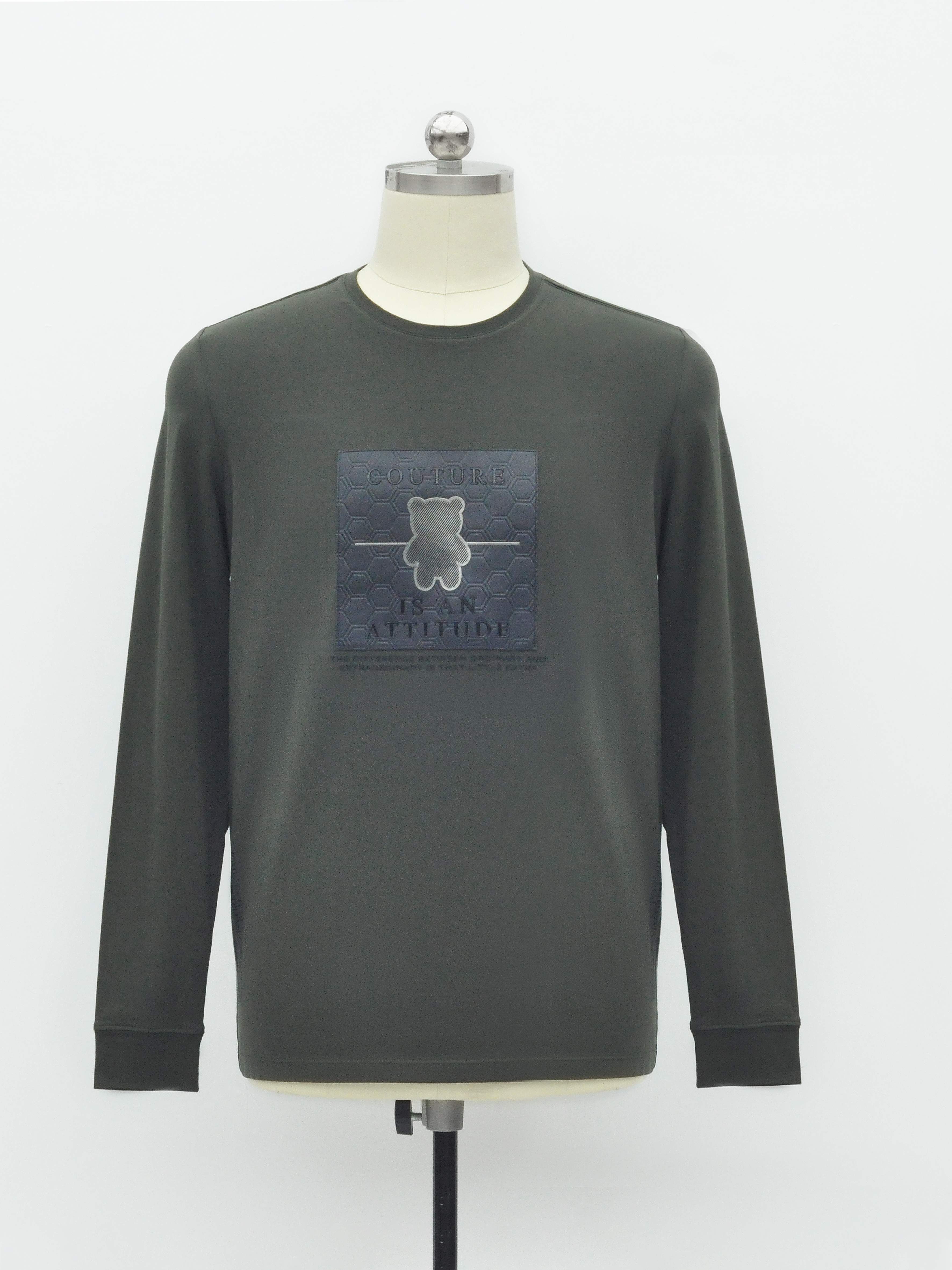 Men's long sleeved shirt